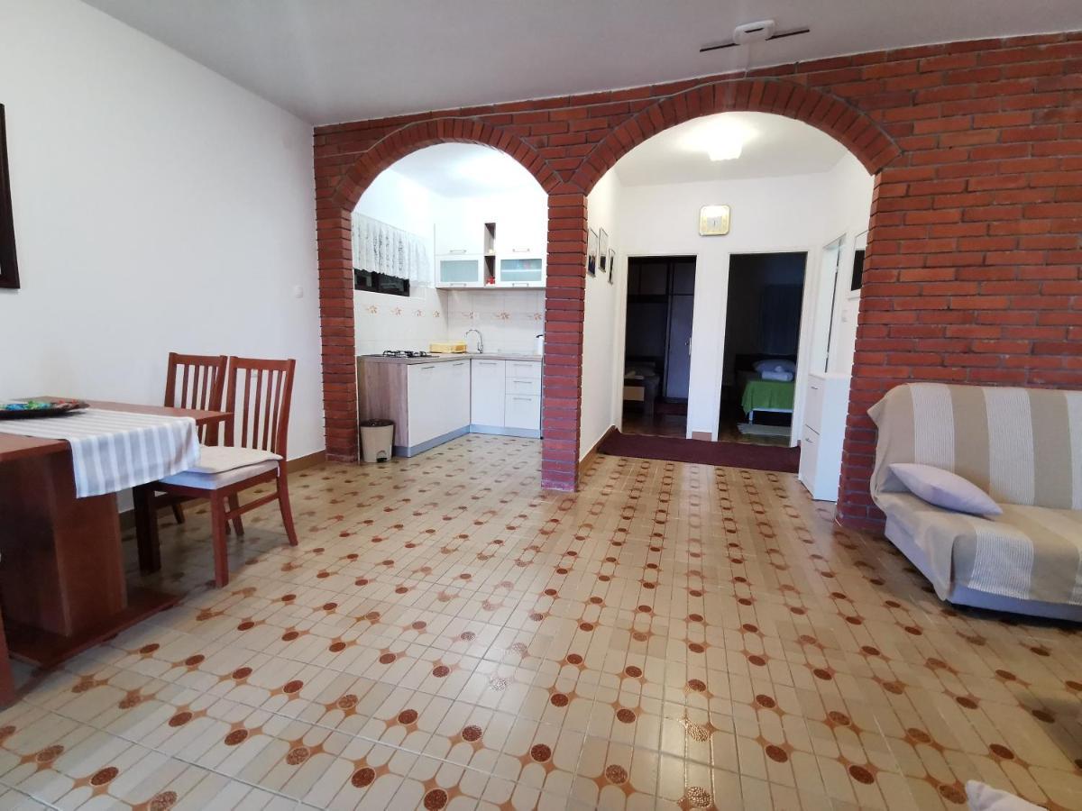 Apartments Ljiljana Klek Luaran gambar