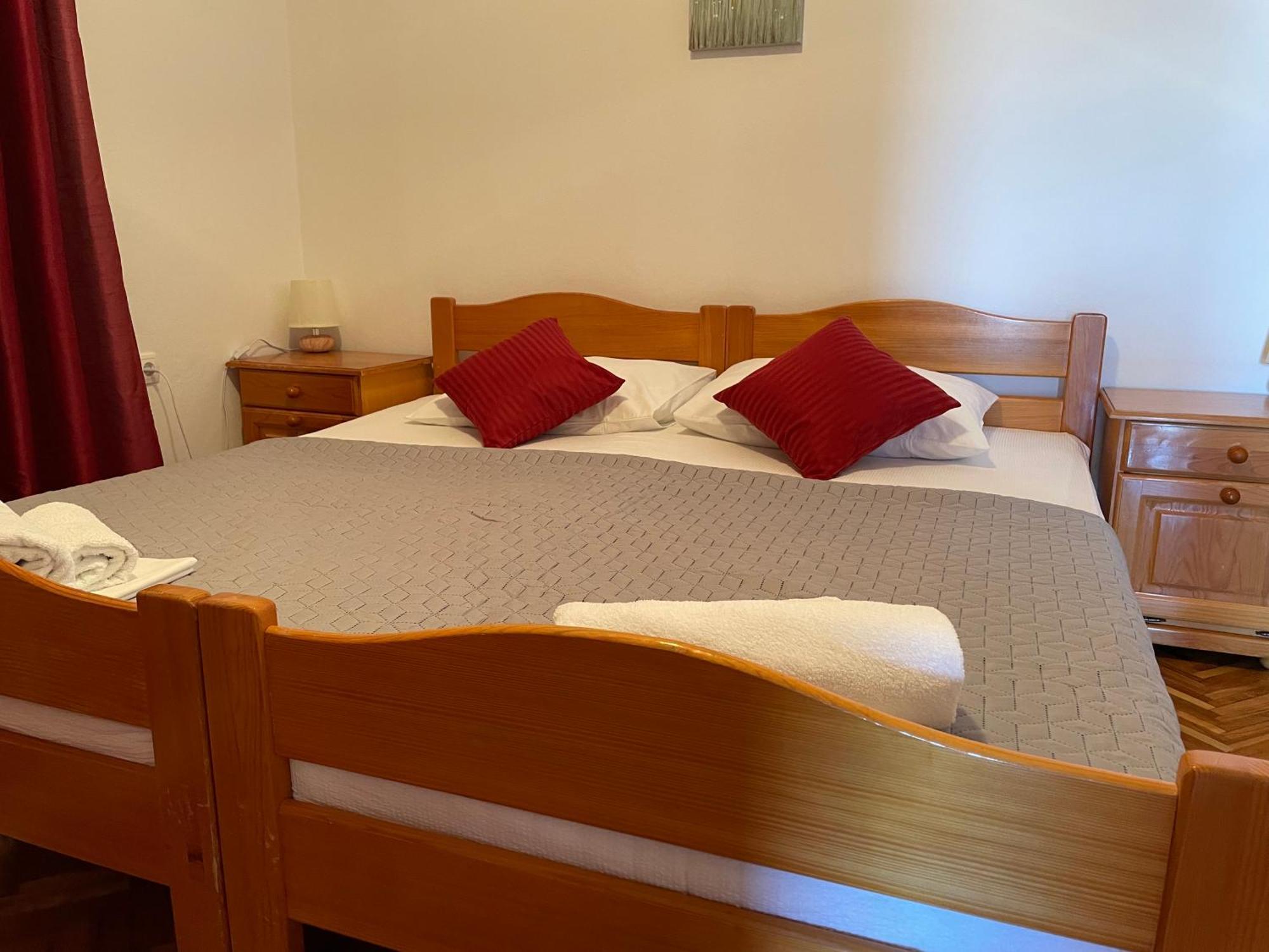 Apartments Ljiljana Klek Luaran gambar